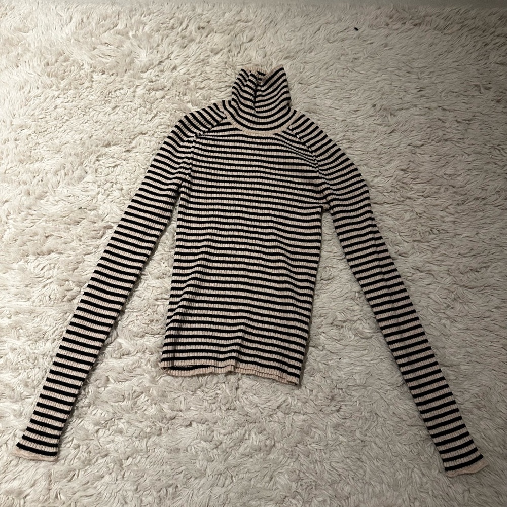 Universal Thread Fleece Black and Tan Striped Turtleneck Small Buy Now
